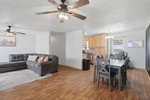 1051 Pigg Rd, Waxahachie, TX 75165 - Photo 9