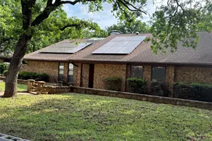 703 E Murco Dr, Mineral Wells, TX 76067 - Photo 3