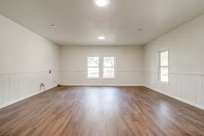 136 Hill County Road 1413 E, Grandview, TX 76050 - Photo 31