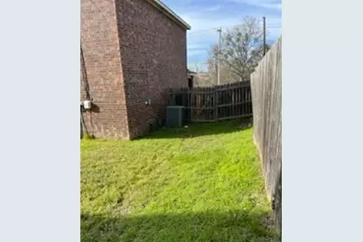 1101 E College Street, Princeton, TX 75407 - Photo 17