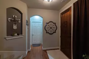 1605 Brook Glen Dr, Euless, TX 76039 - Photo 11