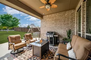 3036 Avondale, The Colony, TX 75056 - Photo 29
