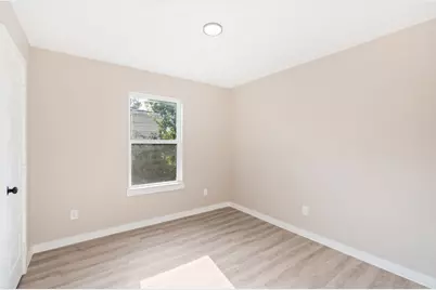 211 Garlock Street, Wilmer, TX 75172 - Photo 17