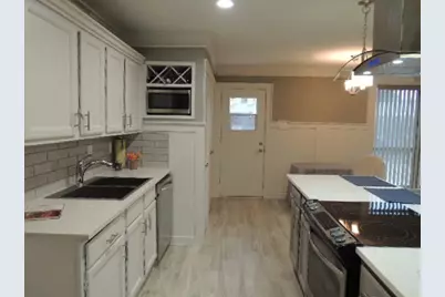 5224 Knox Drive, The Colony, TX 75056 - Photo 3