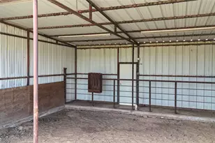 990 Doss Rd, Millsap, TX 76066 - Photo 9