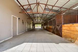 990 Doss Rd, Millsap, TX 76066 - Photo 31