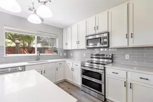 2212 Lanshire Dr, McKinney, TX 75072 - Photo 9