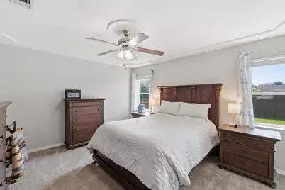 2413 Meadow View, Bedford, TX 76021 - Photo 17