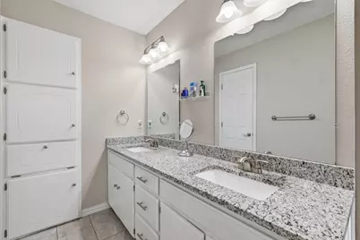 2413 Meadow View, Bedford, TX 76021 - Photo 19