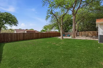 2413 Meadow View, Bedford, TX 76021 - Photo 33