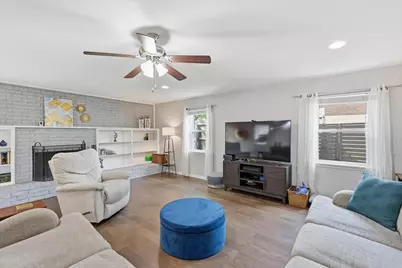 2413 Meadow View, Bedford, TX 76021 - Photo 3