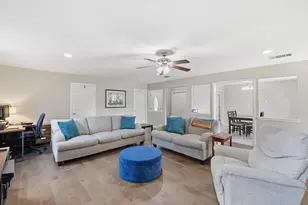 2413 Meadow Vw, Bedford, TX 76021 - Photo 5