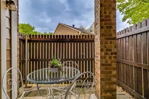 2103 Park Willow Ln, Arlington, TX 76011 - Photo 13