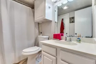 2103 Park Willow Ln, Arlington, TX 76011 - Photo 11