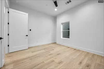 2203 Hondo Avenue #203, Dallas, TX 75219 - Photo 11