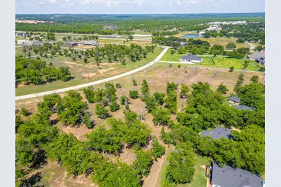 8421 W Landings Road, Granbury, TX 76049 - Photo 9