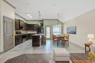 133 Cherokee St, Greenville, TX 75402 - Photo 33