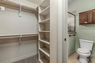 133 Cherokee St, Greenville, TX 75402 - Photo 23