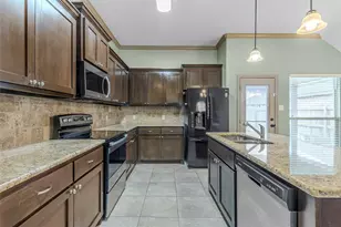 133 Cherokee St, Greenville, TX 75402 - Photo 13