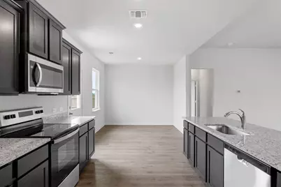 10137 Throttle Lane, Fort Worth, TX 76131 - Photo 3