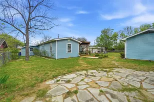 704 Abney St, Whitesboro, TX 76273 - Photo 31