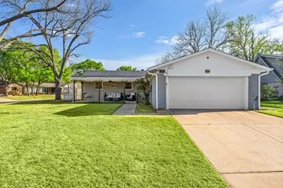 201 Olive Street, Hurst, TX 76053 - Photo 5