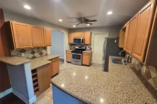 1144 Norwood Dr, Hurst, TX 76053 - Photo 3