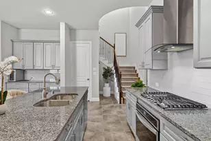 1660 Coventry Ct, Farmers Branch, TX 75234 - Photo 5