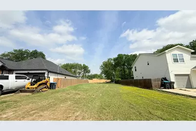 4803 Fitzhugh Avenue, Fort Worth, TX 76105 - Photo 3