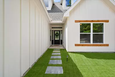 1014 Deep Water Cove, Corsicana, TX 75109 - Photo 3