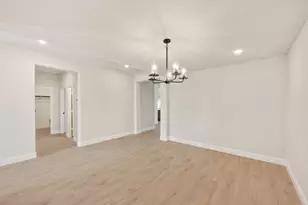 12709 Caliber Dr, Godley, TX 76044 - Photo 11