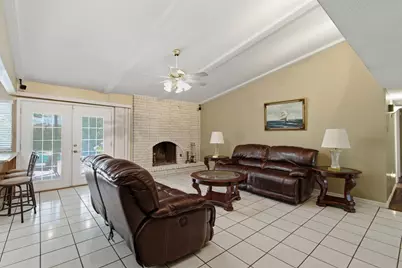 3128 Barton Road, Carrollton, TX 75007 - Photo 7