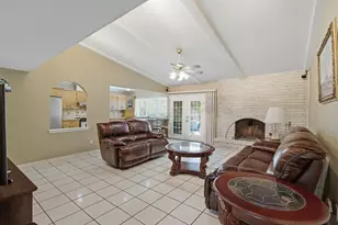 3128 Barton Rd, Carrollton, TX 75007 - Photo 9