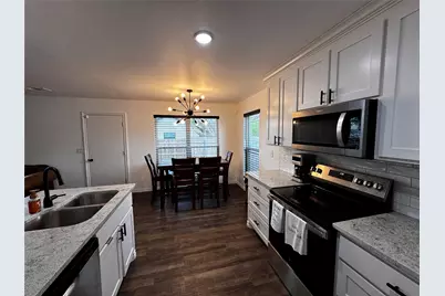 100 W Hoover Avenue, Whitney, TX 76692 - Photo 9