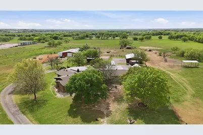 10965 Swafford Road, Justin, TX 76247 - Photo 25