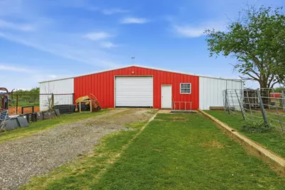 10965 Swafford Road, Justin, TX 76247 - Photo 11