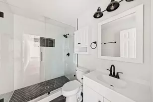 4435 Flo Ave, Cockrell Hill, TX 75211 - Photo 7