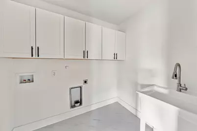 4435 Flo Avenue, Cockrell Hill, TX 75211 - Photo 9