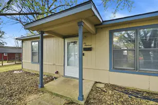 600 E South St, Whitesboro, TX 76273 - Photo 5