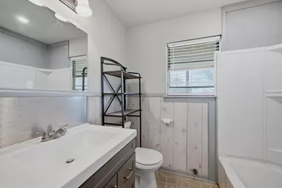 600 E South Street, Whitesboro, TX 76273 - Photo 17