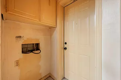 2229 Seville Court, Dalworthington Gardens, TX 76013 - Photo 35
