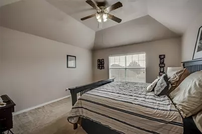 6329 Redeagle Creek Drive, Fort Worth, TX 76179 - Photo 21