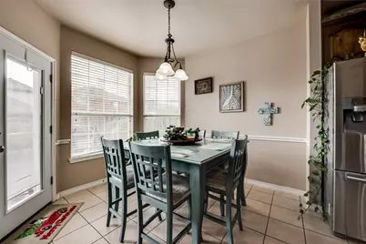 6329 Redeagle Creek Drive, Fort Worth, TX 76179 - Photo 13
