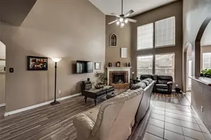 6329 Redeagle Creek Dr, Fort Worth, TX 76179 - Photo 11