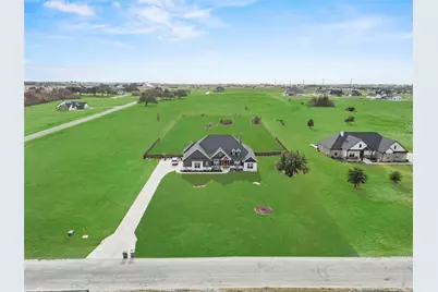2041 Carrie Court, Weatherford, TX 76088 - Photo 3