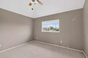 1012 Muscadine Vine St, Crowley, TX 76036 - Photo 27