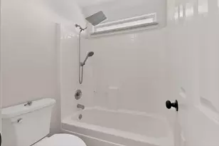 1012 Muscadine Vine St, Crowley, TX 76036 - Photo 27