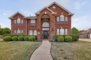 1012 Muscadine Vine St, Crowley, TX 76036 - Photo 1