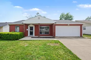 4402 Sweetbriar Dr, Garland, TX 75042 - Photo 3