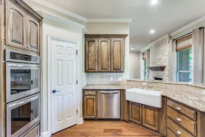 2113 Woodland Hills Lane, Weatherford, TX 76087 - Photo 11